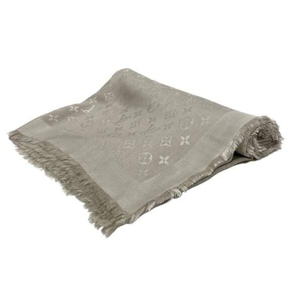 LOUIS VUITTON Shawl Monogram Gray-Beige - Scarf 529-052925 - Picture 1 of 9